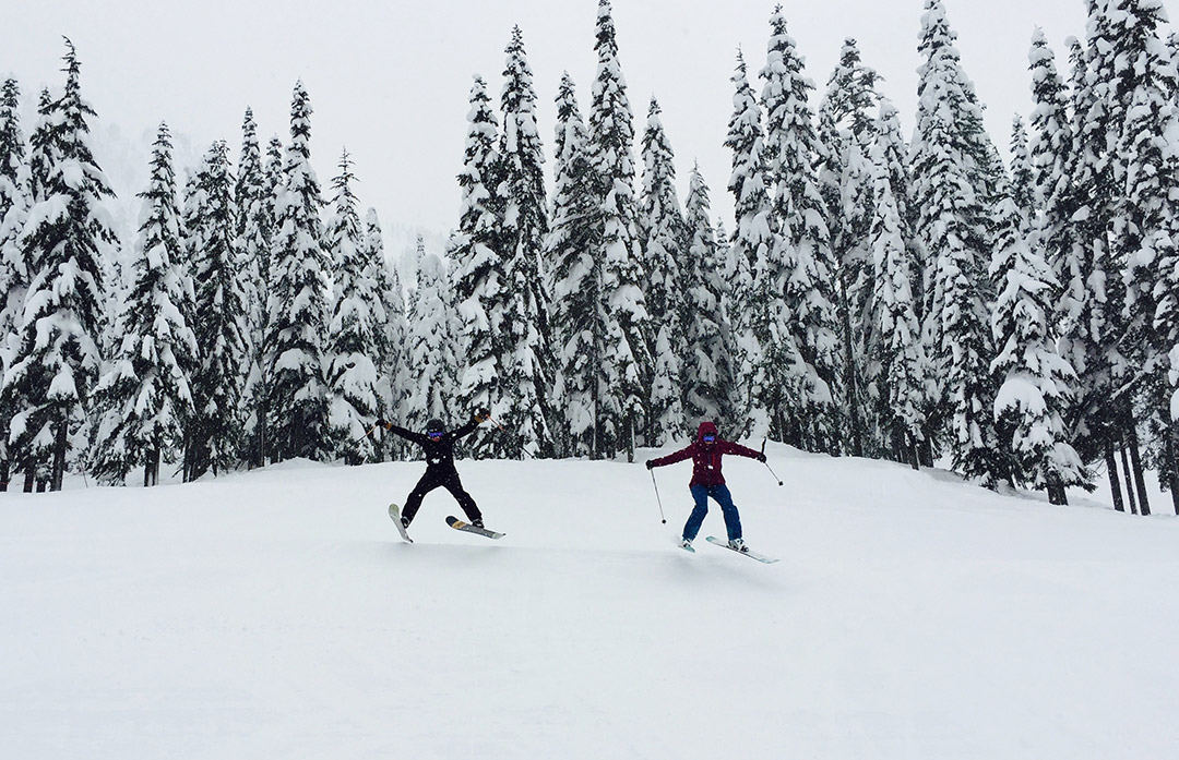 Skiing - spread eagle