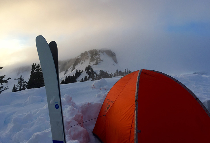 Snow camping at Artist Point at Mt. Baker